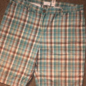 Liz&Co. Stretch shorts